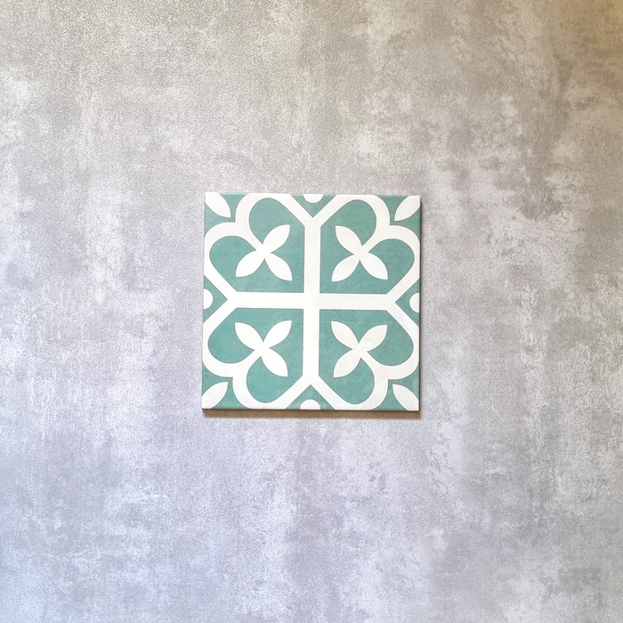 Iris Green Moroccan Victorian Pattern Tile 20cm x 20cm