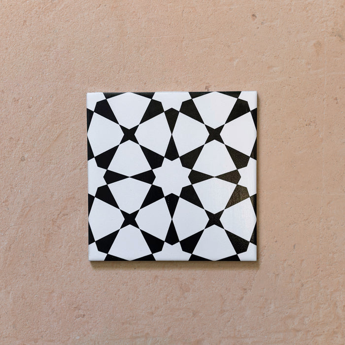 Agraba Black & White | Moroccan Style | 20cm x 20cm