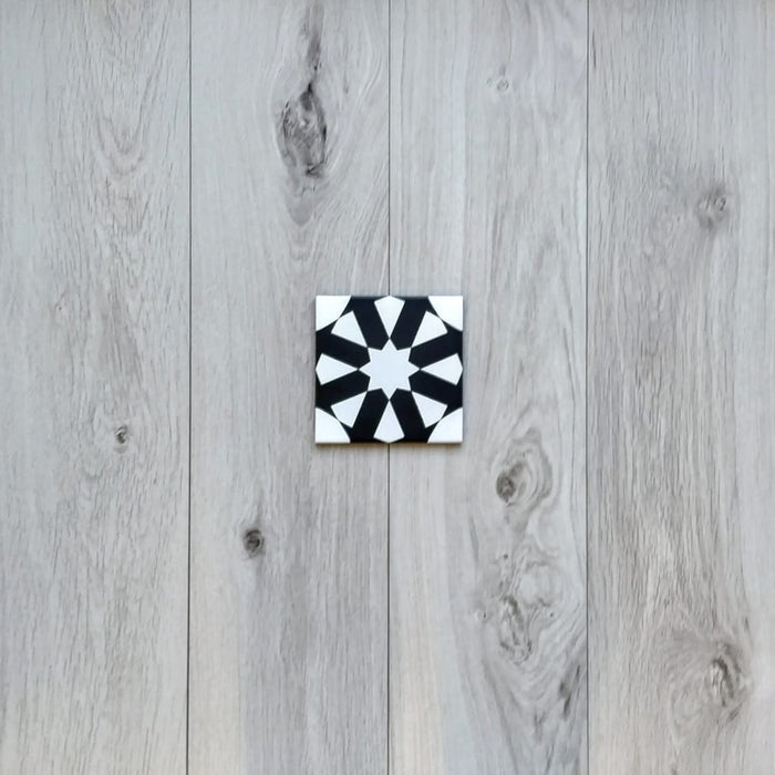 Alhambra MINI Jemia Moroccan Tile | Black & White Tiles | 15cm x 15cm