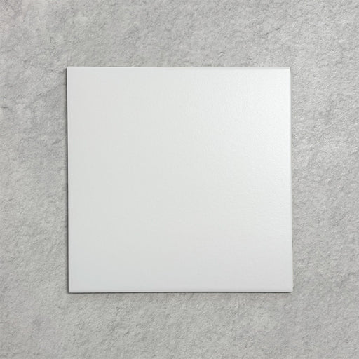 Single Chessboard White 25×25cm Victorian-style porcelain tile with a smooth satin finish, displayed against a light textured background.
