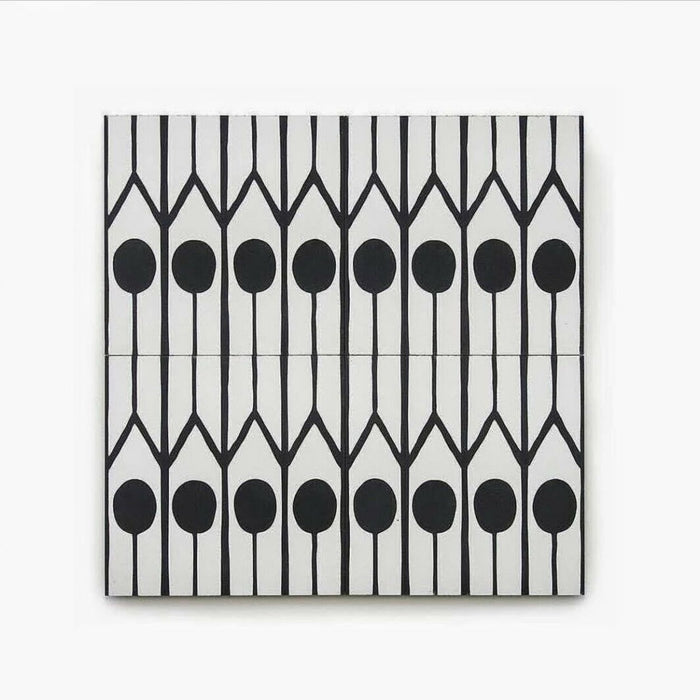 Alhambra Felisa | Black and White Tile | 20cm x 20cm FULL TILE SAMPLE