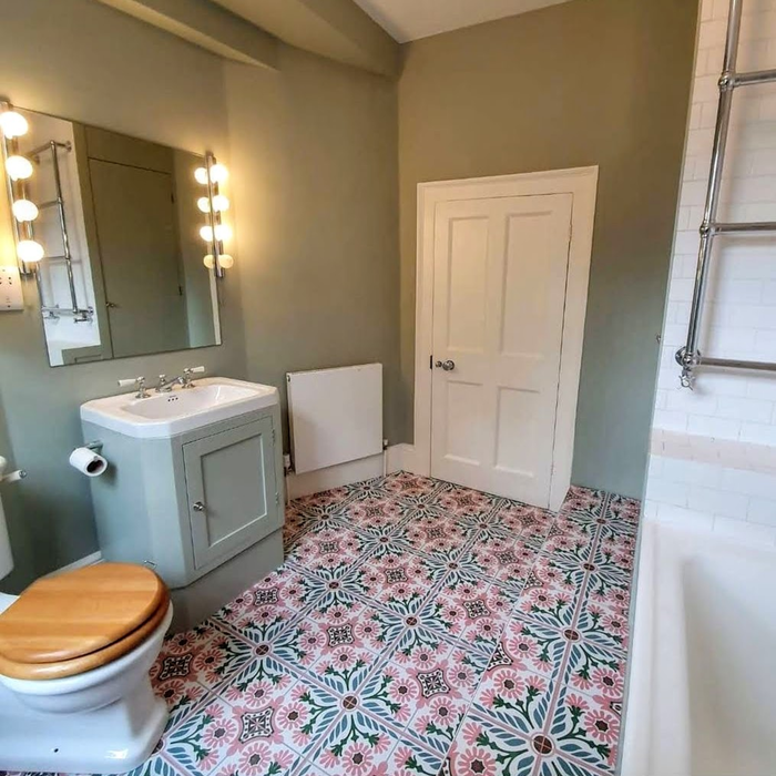 Sakura Rose Moroccan 20cm x 20cm FULL TILE SAMPLE