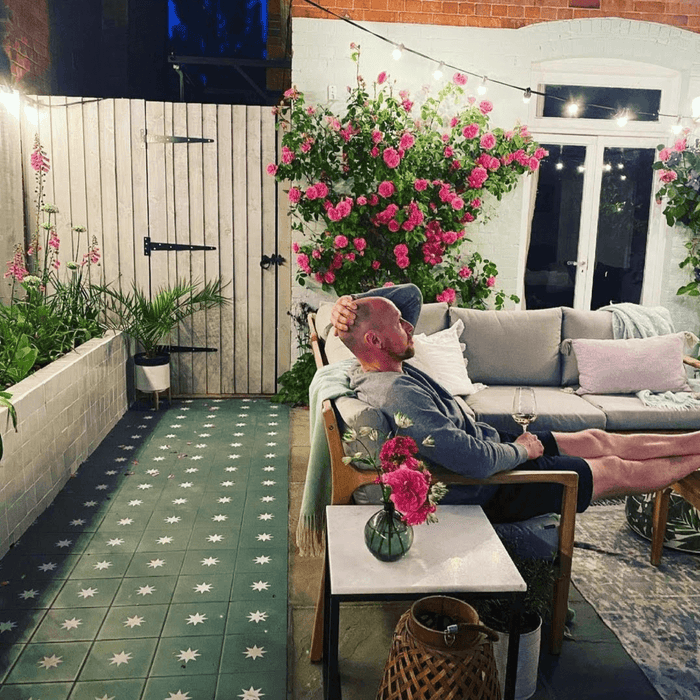 Nova Star Decor Green 20cm x 20cm FULL TILE SAMPLE