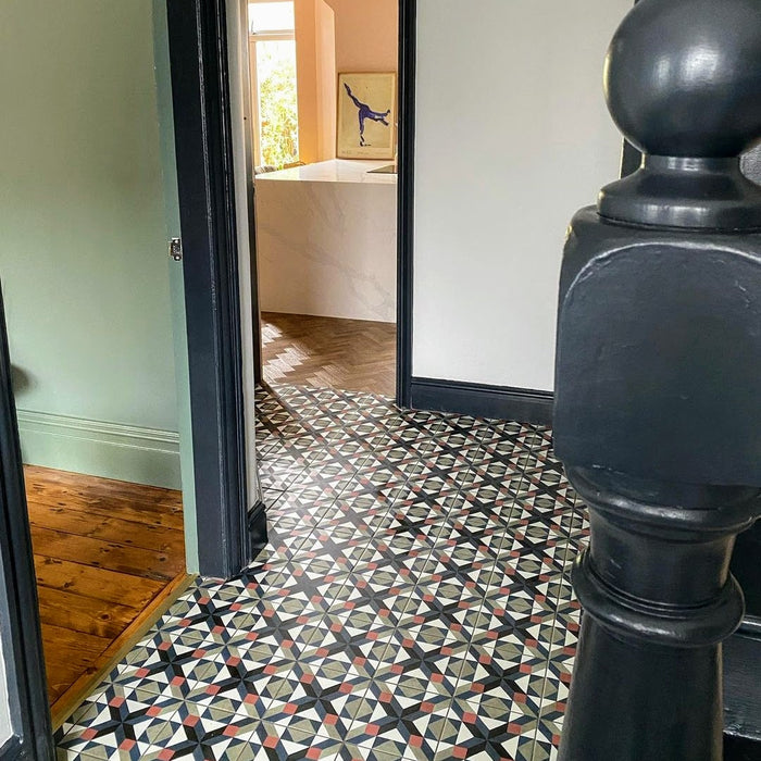 Kazhan Cross 20cm x 20cm FULL TILE SAMPLE